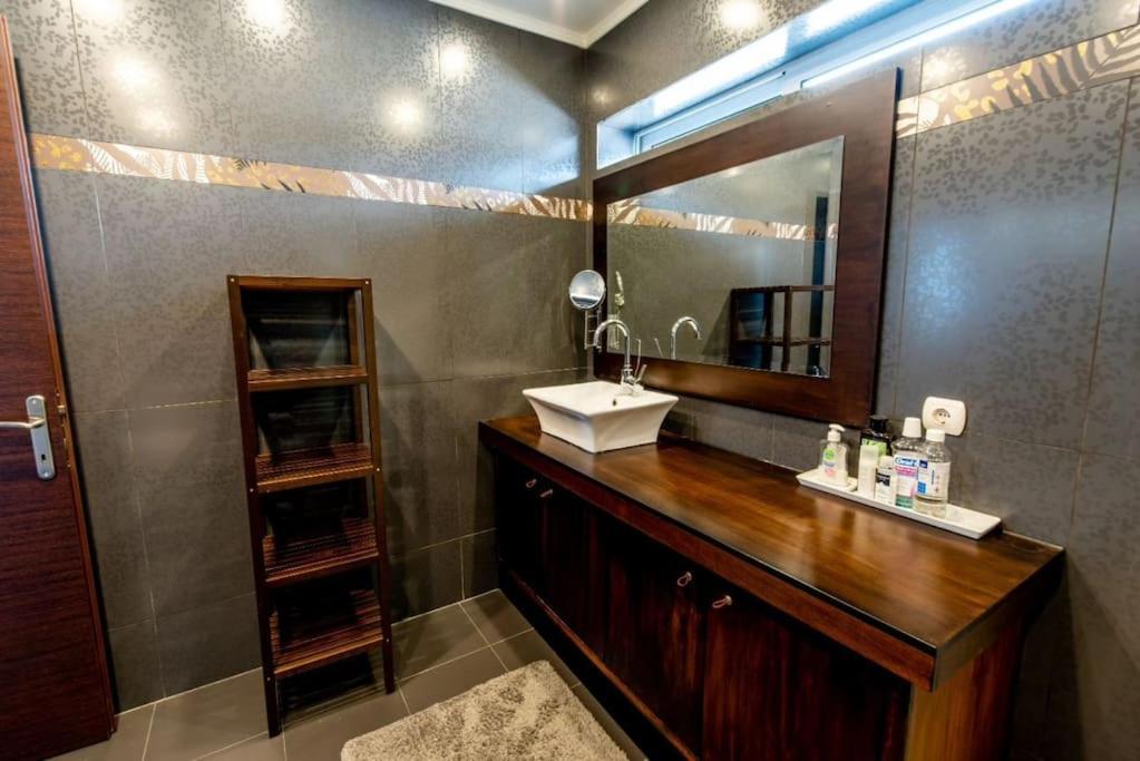 Luxury Loft By Boy Apartment Patras Luaran gambar